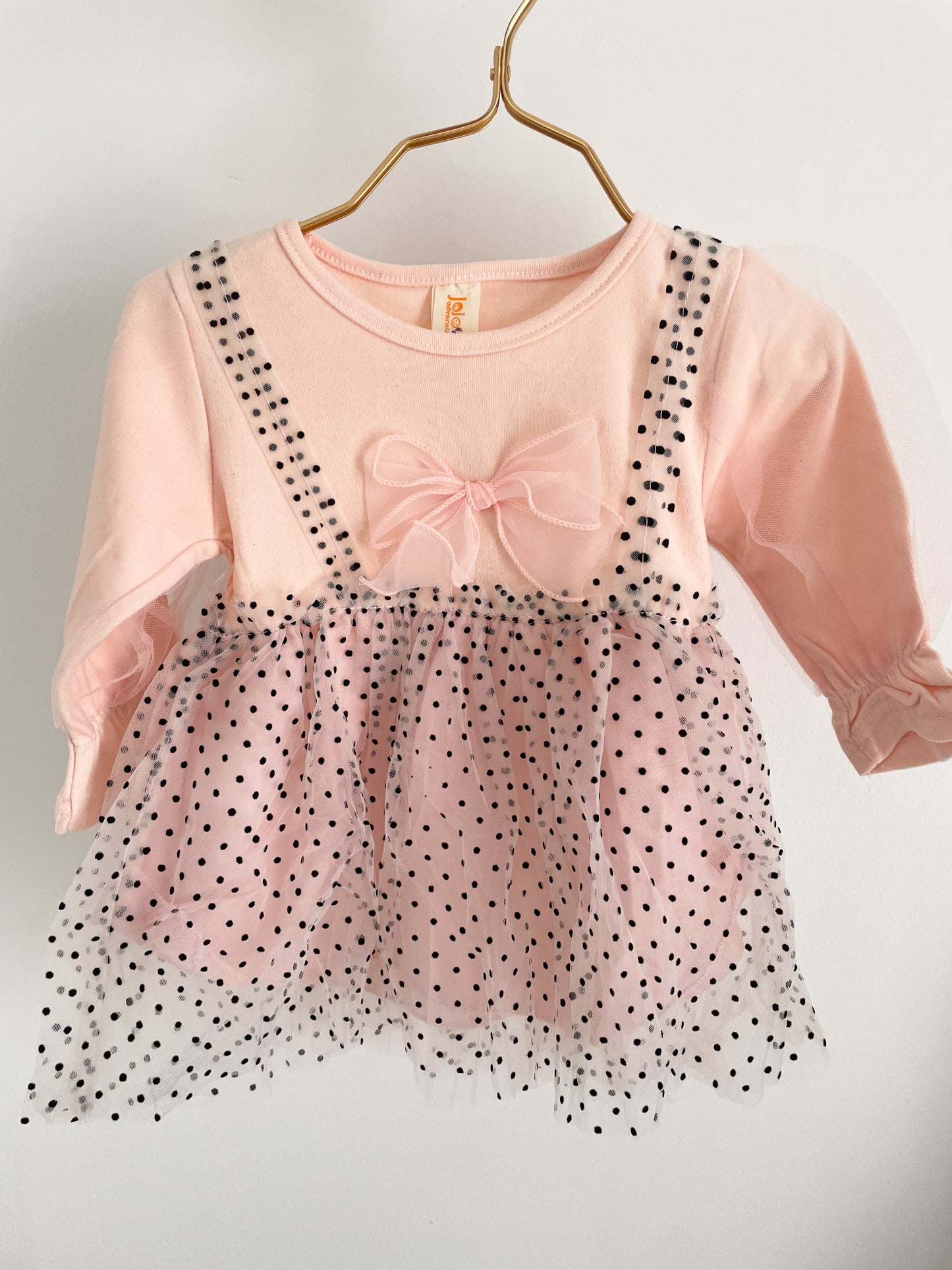 Pink puff sleeve polka dot dress