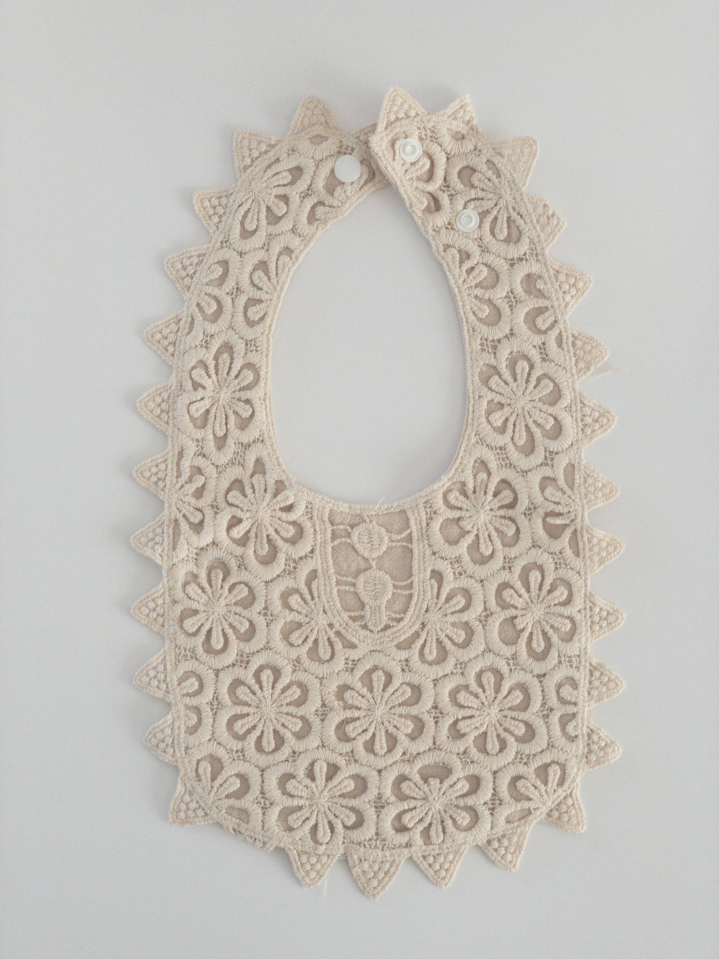 Organic Lace Vintage Bib - Cream